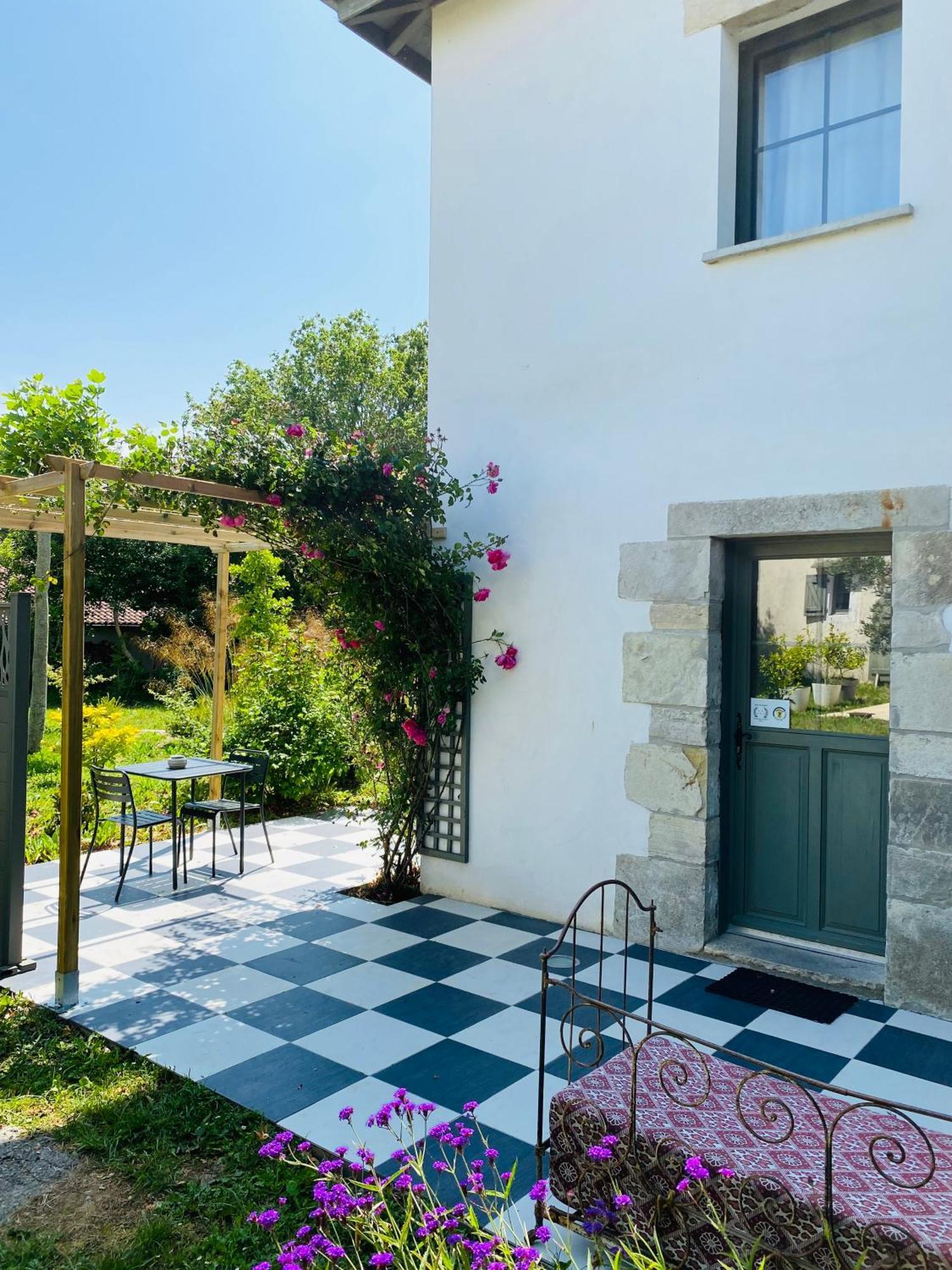 La Bastide De Guiche Entre Ocean Et Montagnes Apartment ภายนอก รูปภาพ